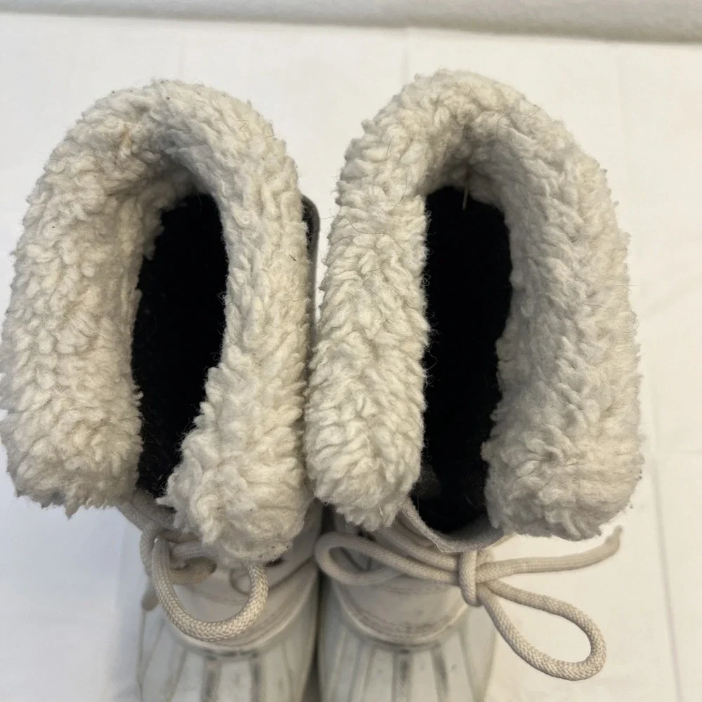 Polaris Winter Snow Boots Womens Sz 6 White‎ Steel Shank Mid Calf Lace Up Lined